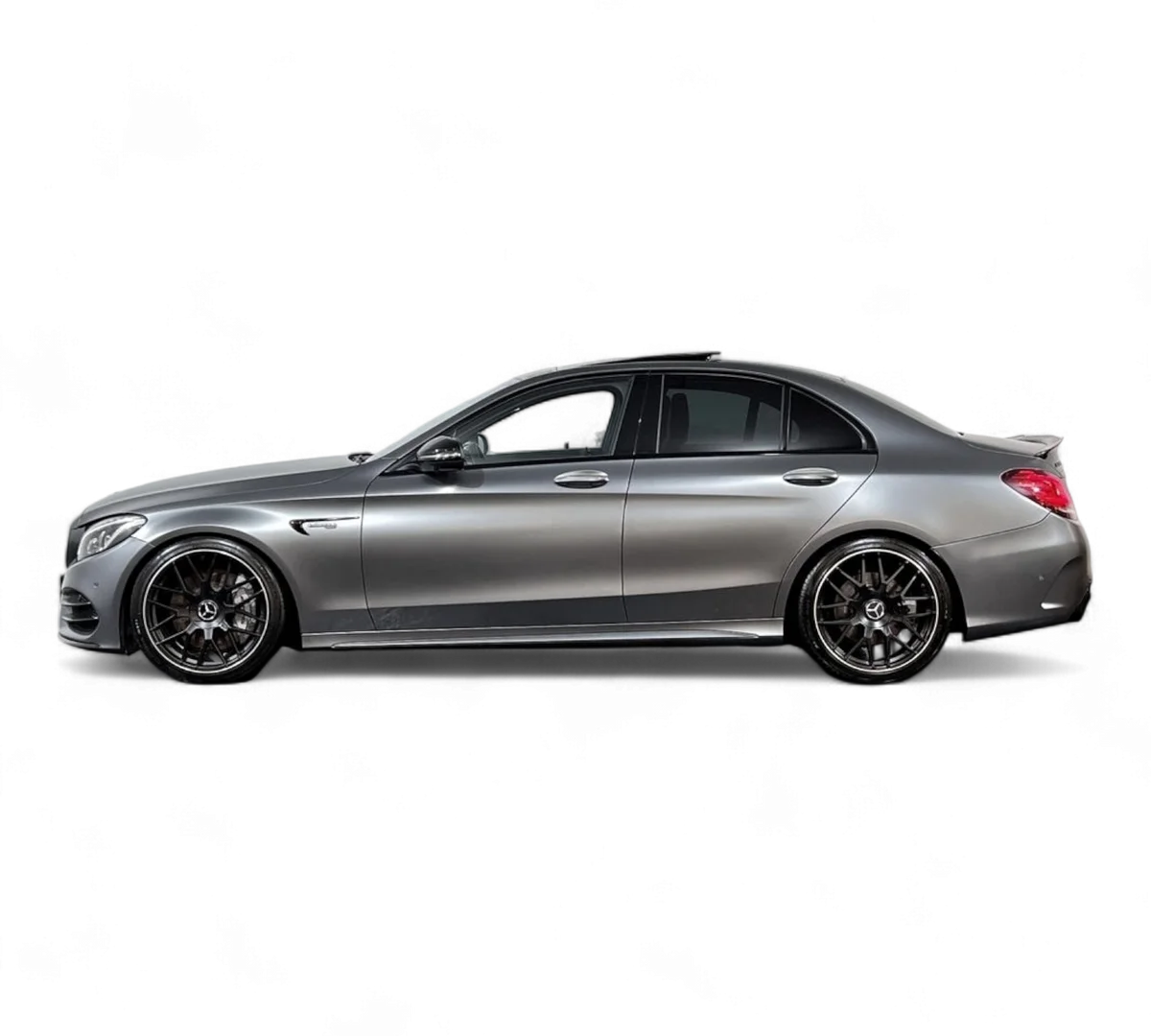Mercedes-Benz C-sarja sivulta